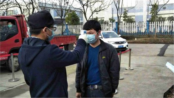 華鋁機(jī)械正式開工，防疫生產(chǎn)兩不誤