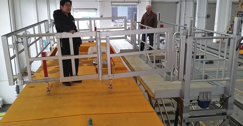 車(chē)頂工作平臺(tái)